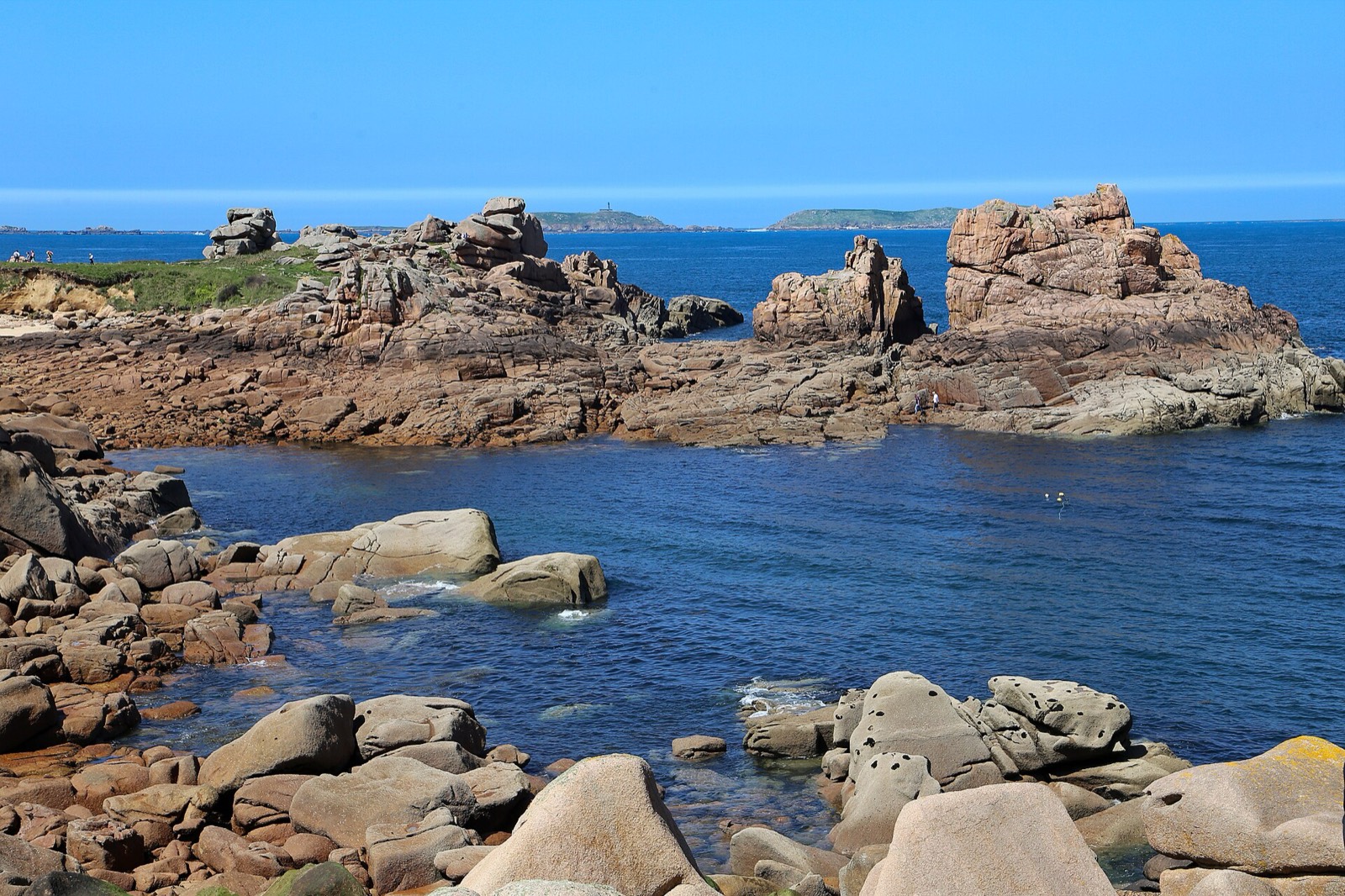 Rochers de la côte de granit rose, en Bretagne.